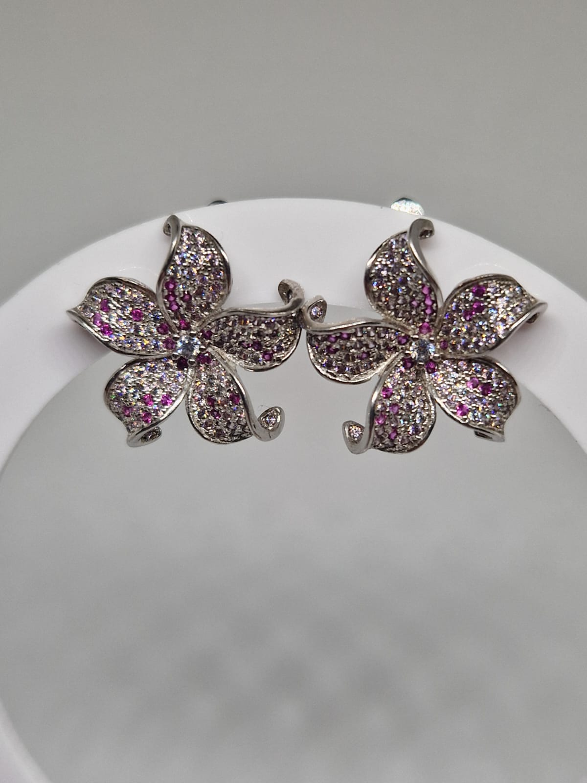 Sterling Silver Earring with a Cubic Zirconia Inlay