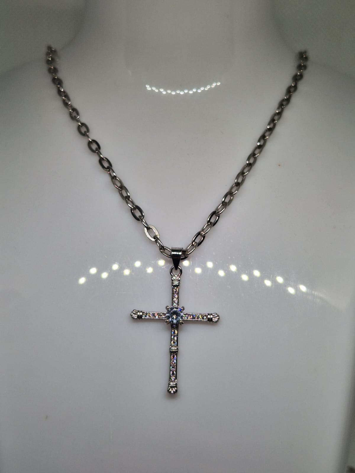 Silver Cross Pendant with a Cubic Zirconia inlay 2