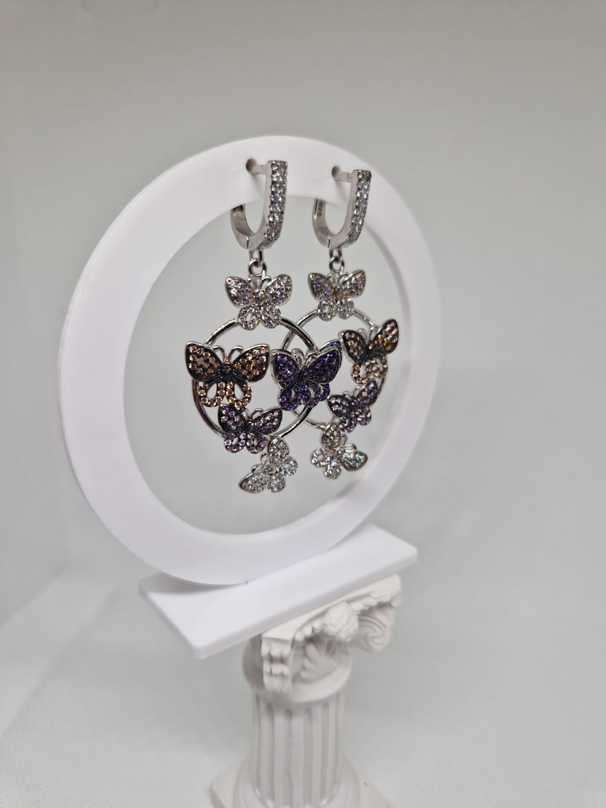 Sterling Silver Earrings with a Cubic Zirconia inlay