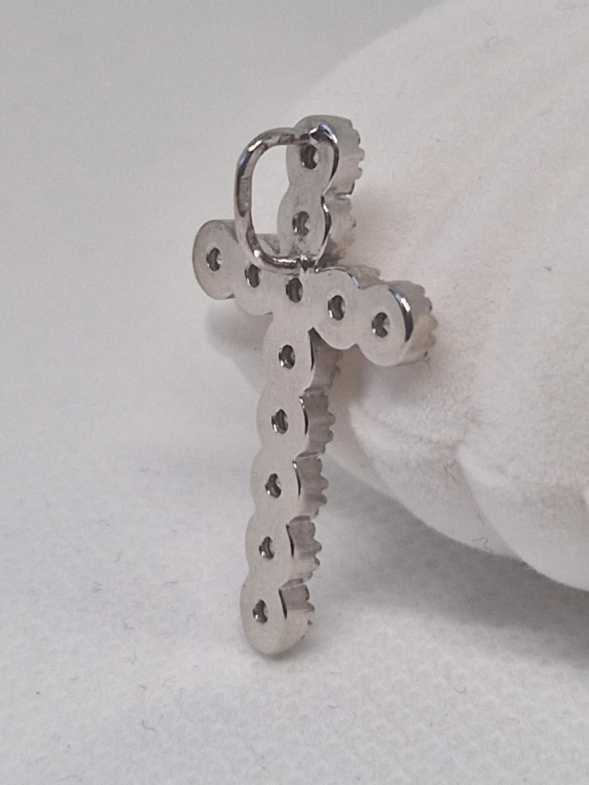 White gold Cross Pendant