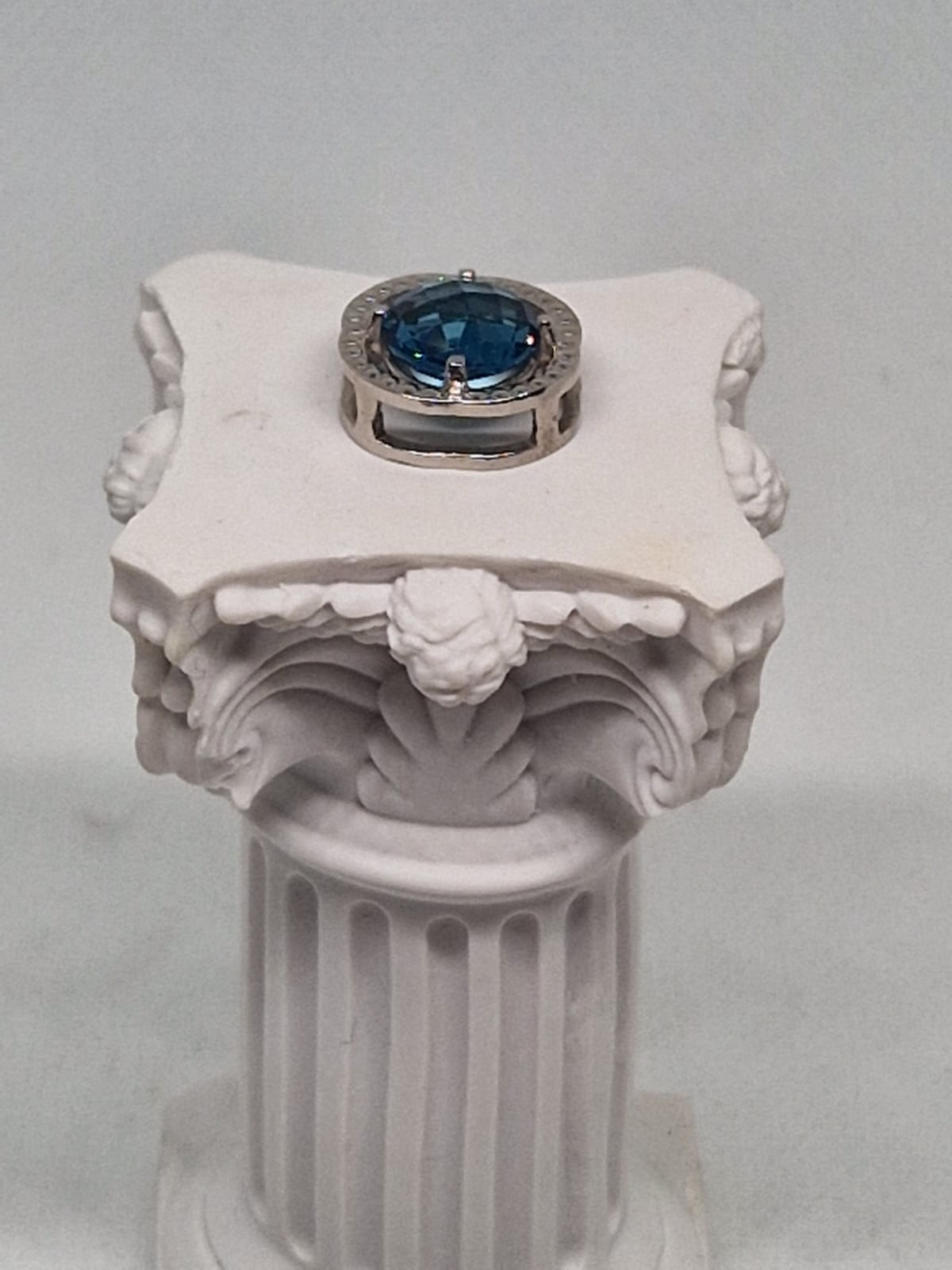 Gold Pendant with Tourmaline  synthetic