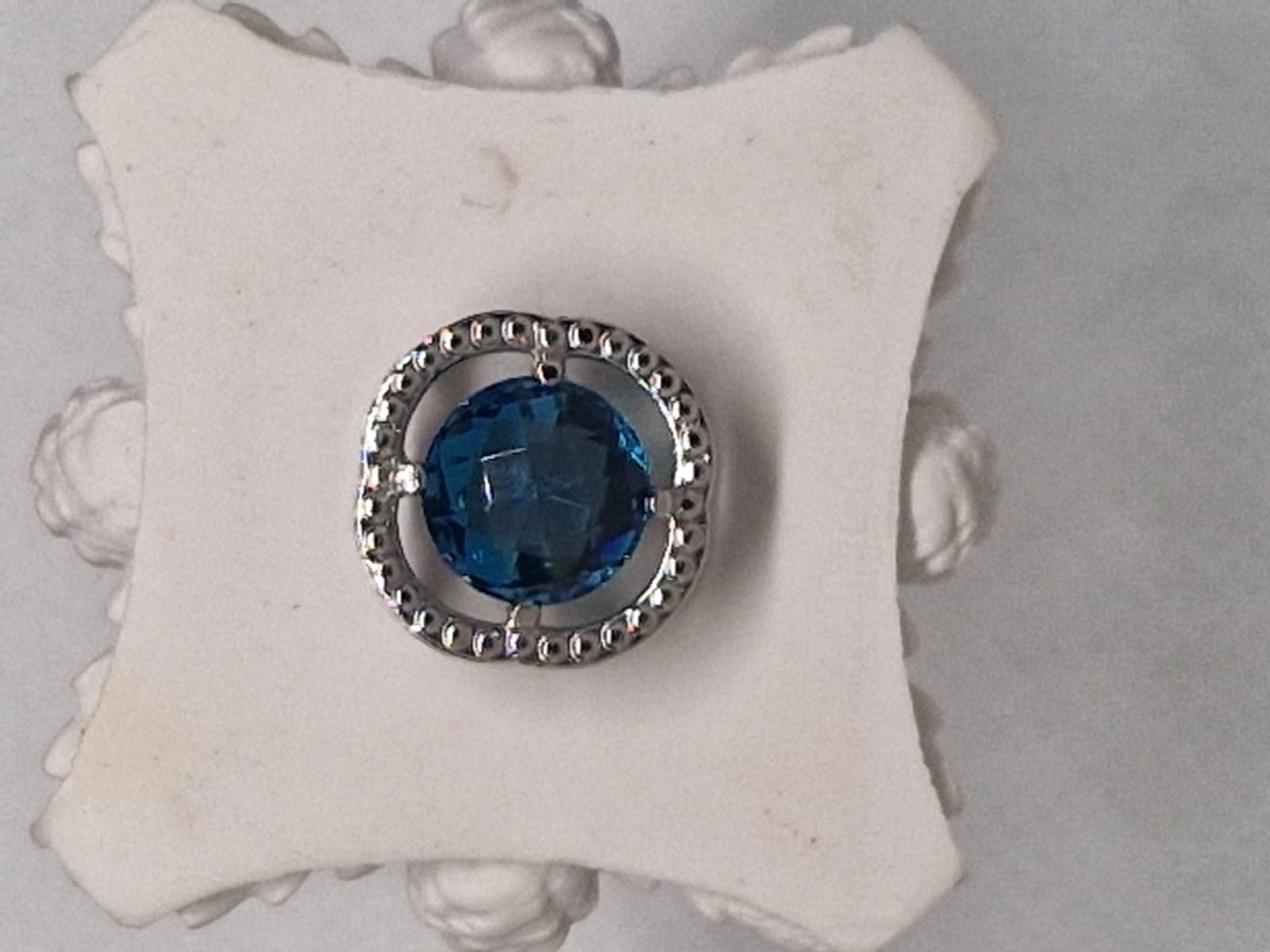 Gold Pendant with Tourmaline  synthetic