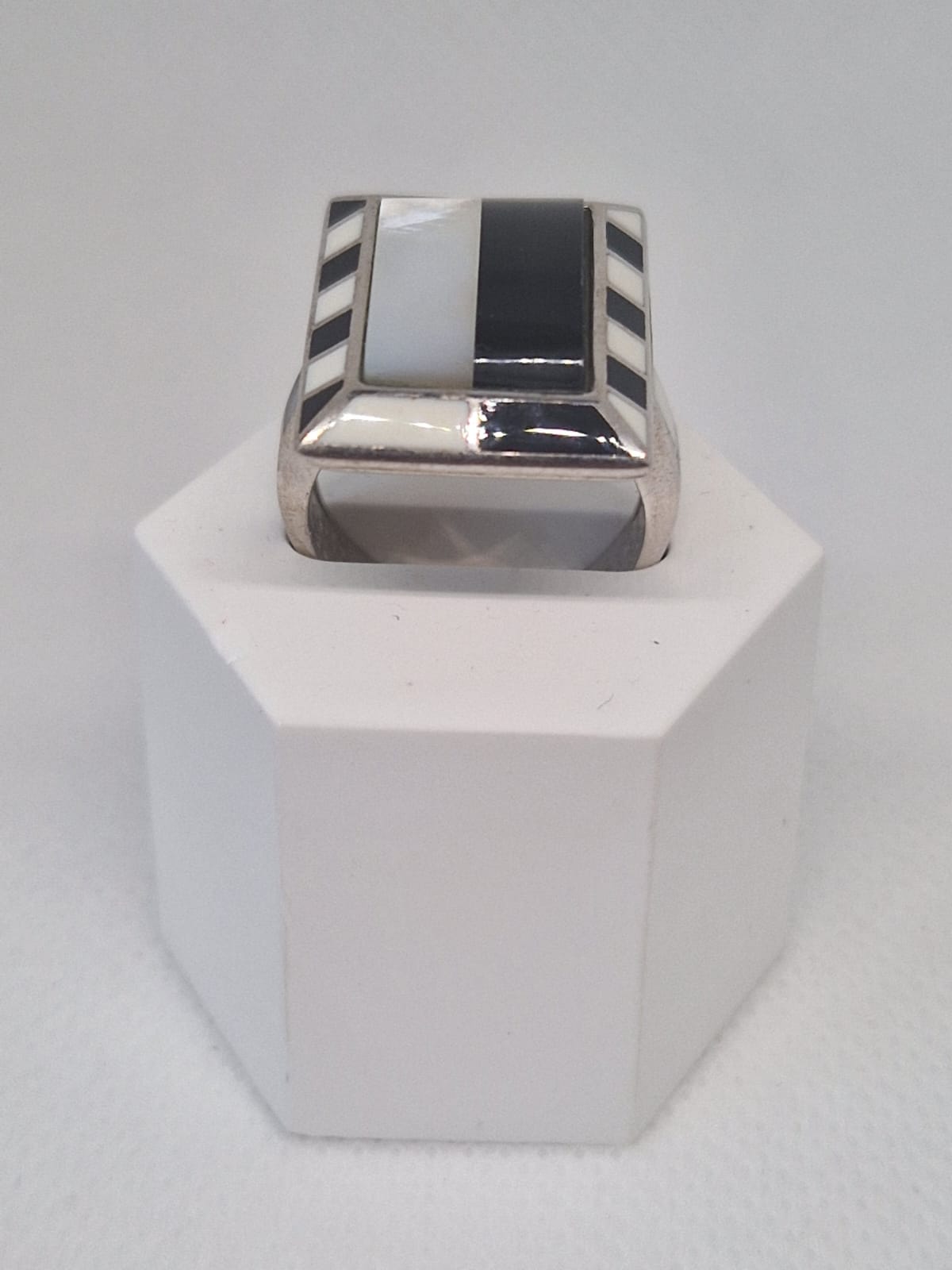 Black and White Geometric Ring