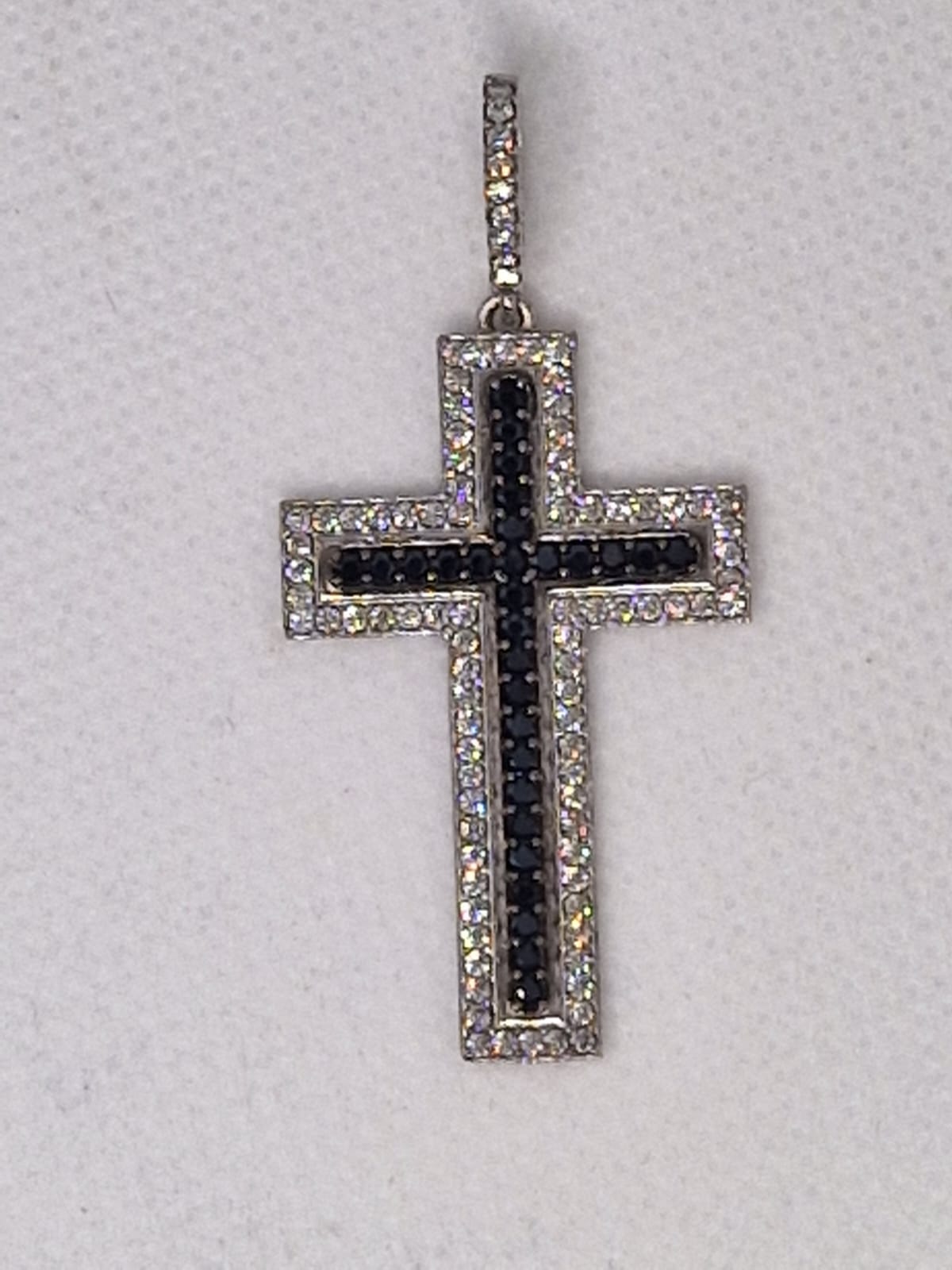 Silver Cross Pendant with a Cubic Zirconia inlay 3