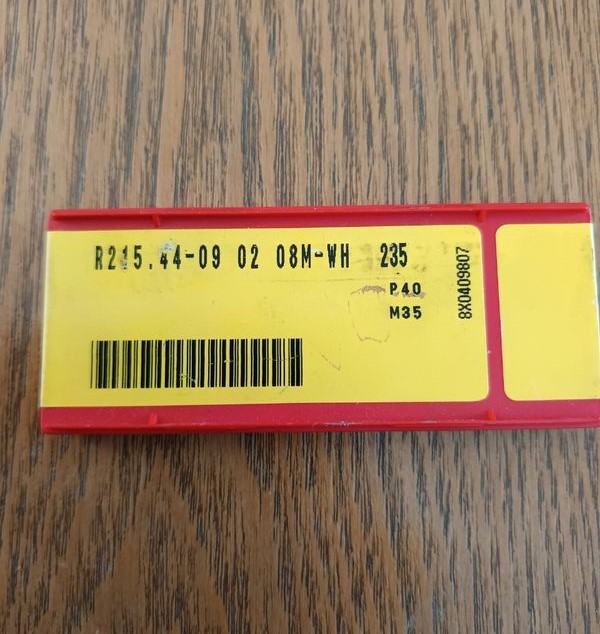 Plaquette fraisage Sandvik   R215 44 09 02 08M