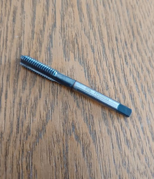 Taraud M8 HSSE 6H VERGNANO