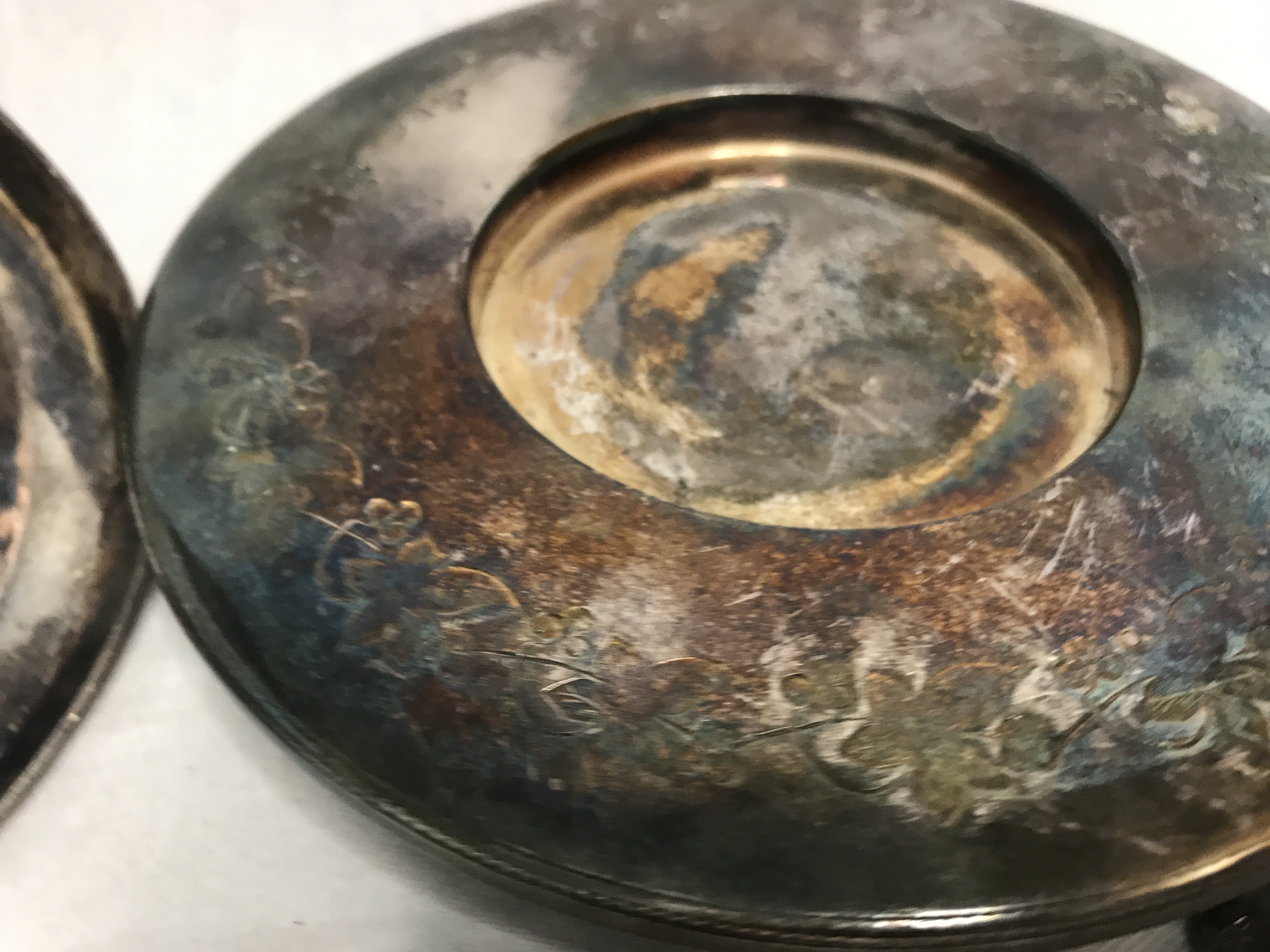 Silver plated covered serving dish on 3 claw foot legs. Stamped F Spiller London