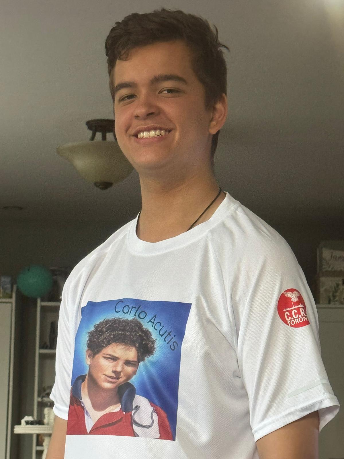 Carlo Acutis Unisex T-Shirt - White