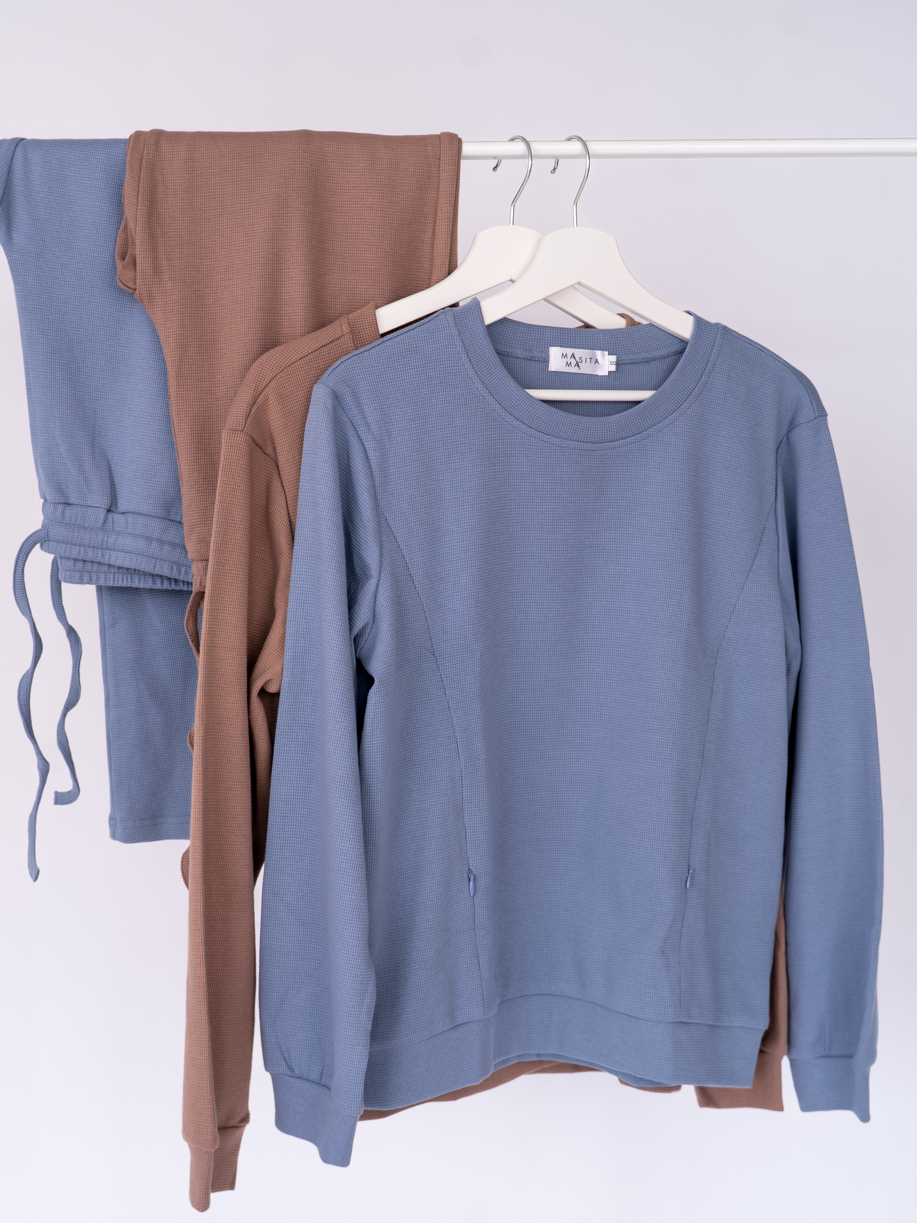 Mėlynas džemperis "Waffle Day"