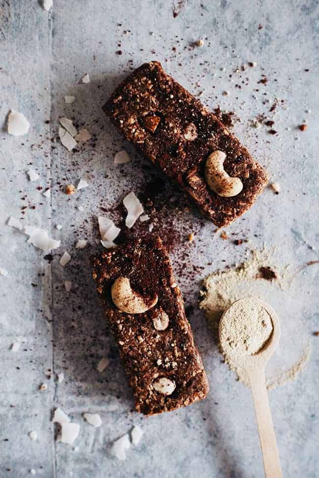 إنرجي بوست – ألواح الطاقة بالشوكولاتة نصف الداكنة