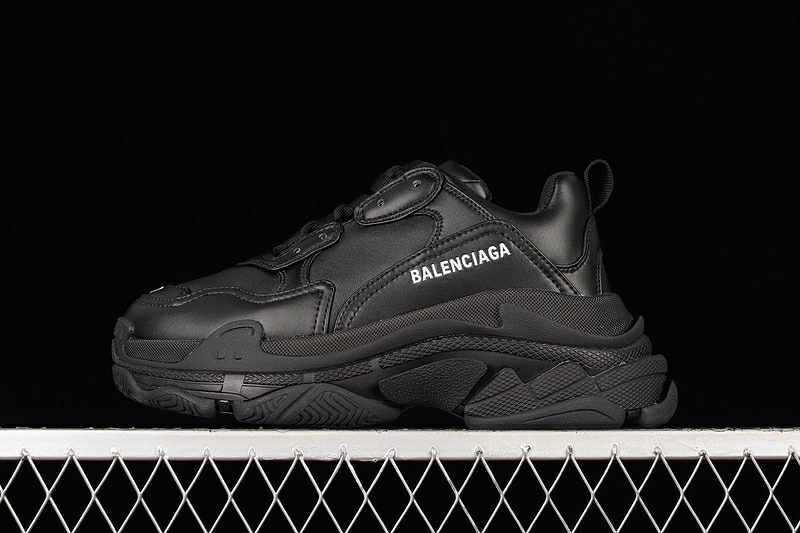 BAL Triple S 