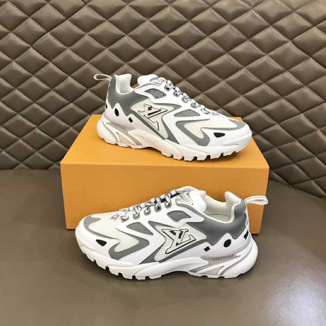 LV Runner Tatic
