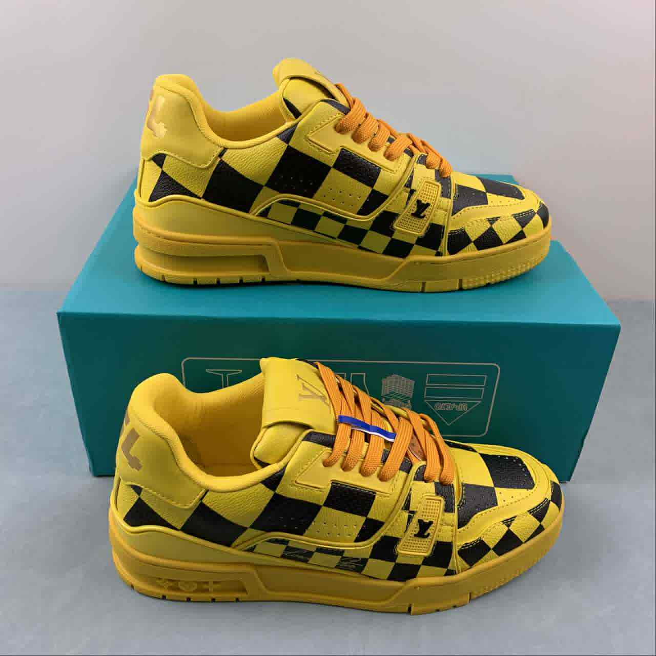 LV Trainers 1 Carreaux 