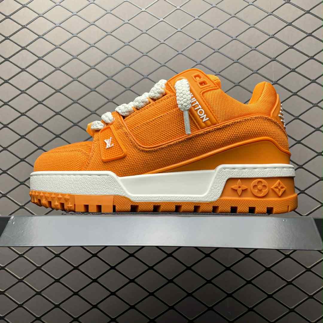 LV Trainers Maxi
