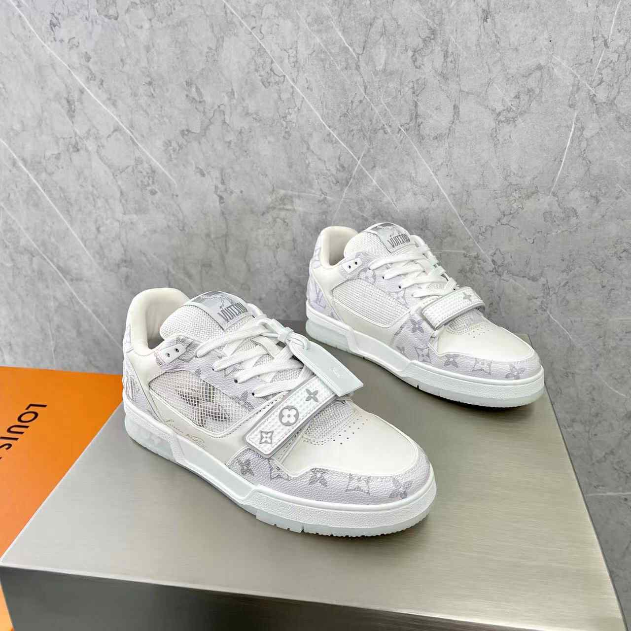 LV Trainers Mesh