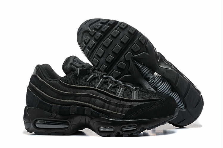 NK Air Max 95 x Comme Des Garçons
