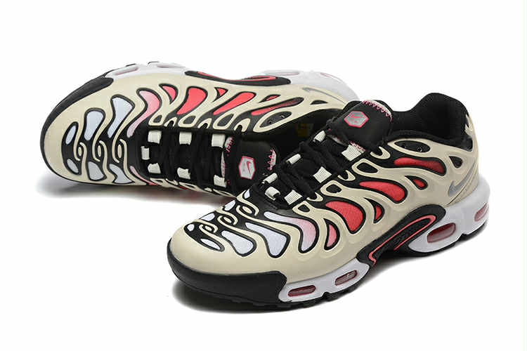 NK Air Max Plus Drift
