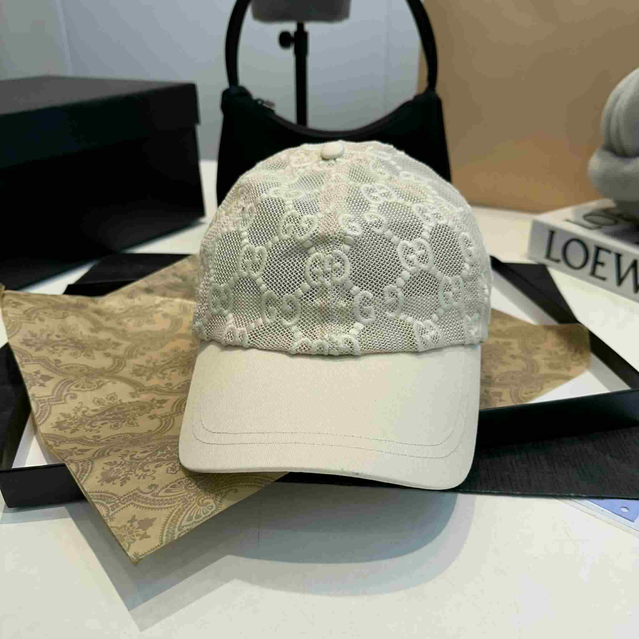 Casquette GG Ecru 1.1