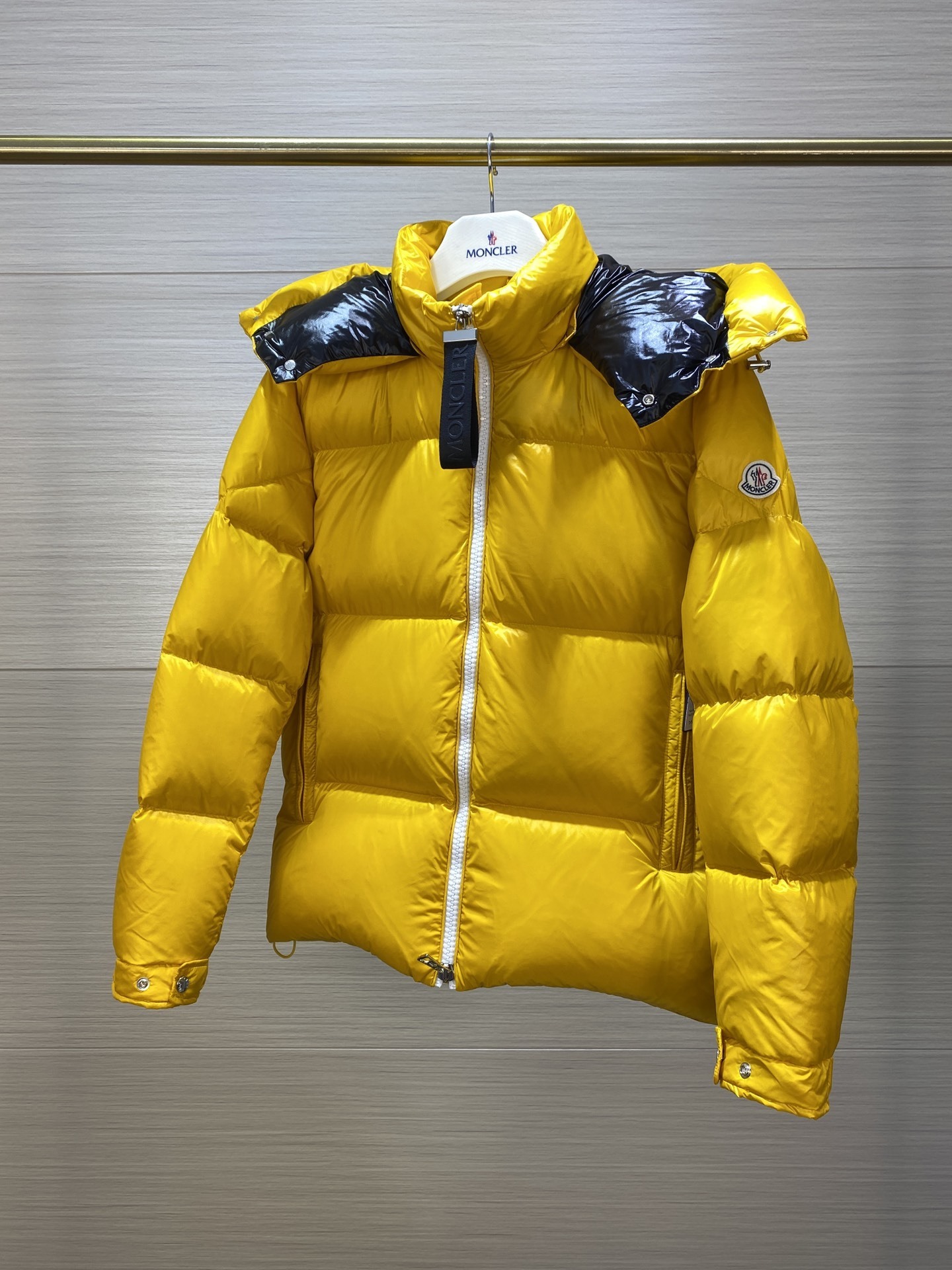 Doudoune Monc**r Genius x 頂級鵝絨外套 日本原裝平行輸入亞洲版正品 男女同款 羽絨外套/連帽外套