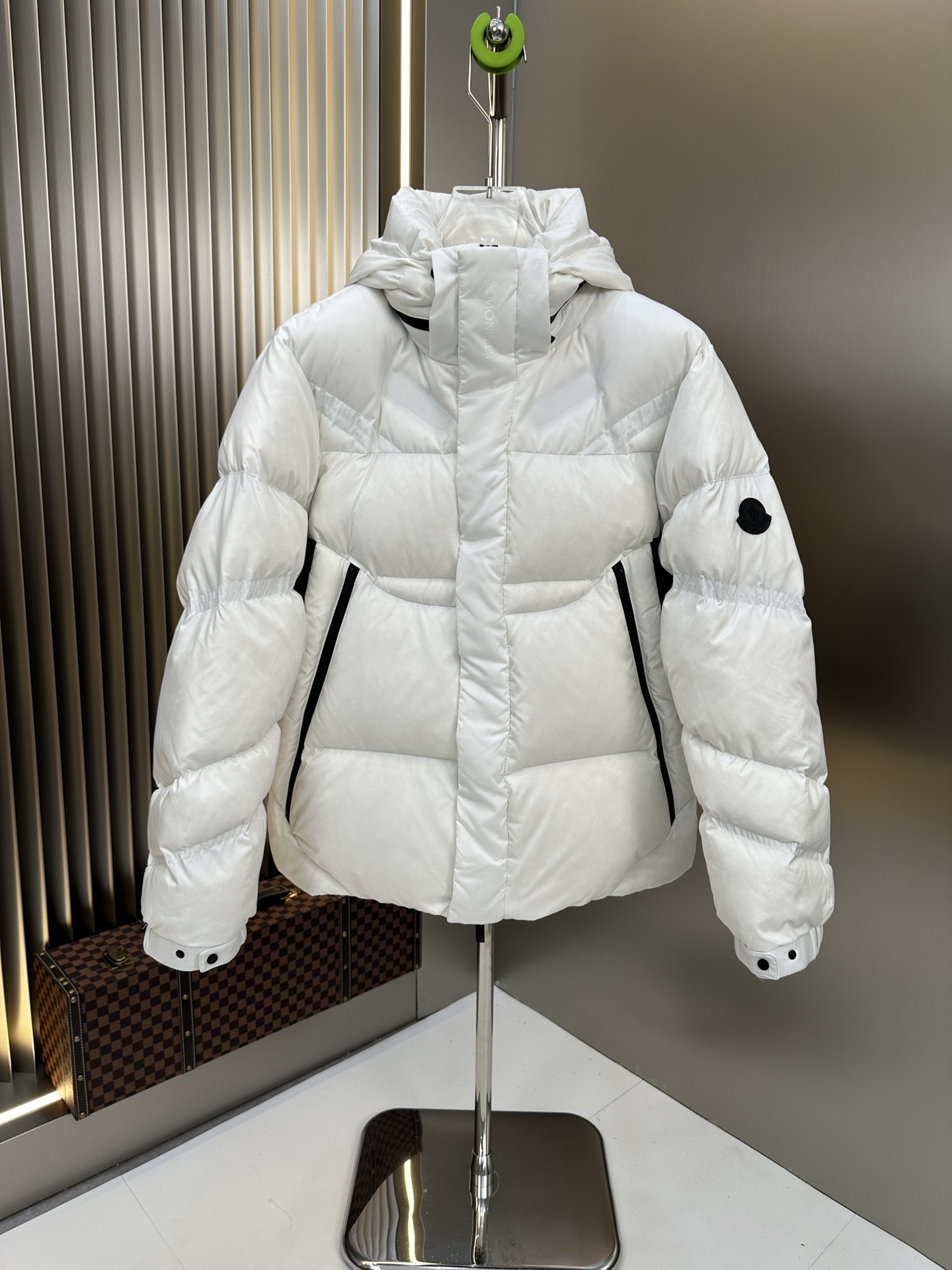 Doudoune Monc**r Collection 2025