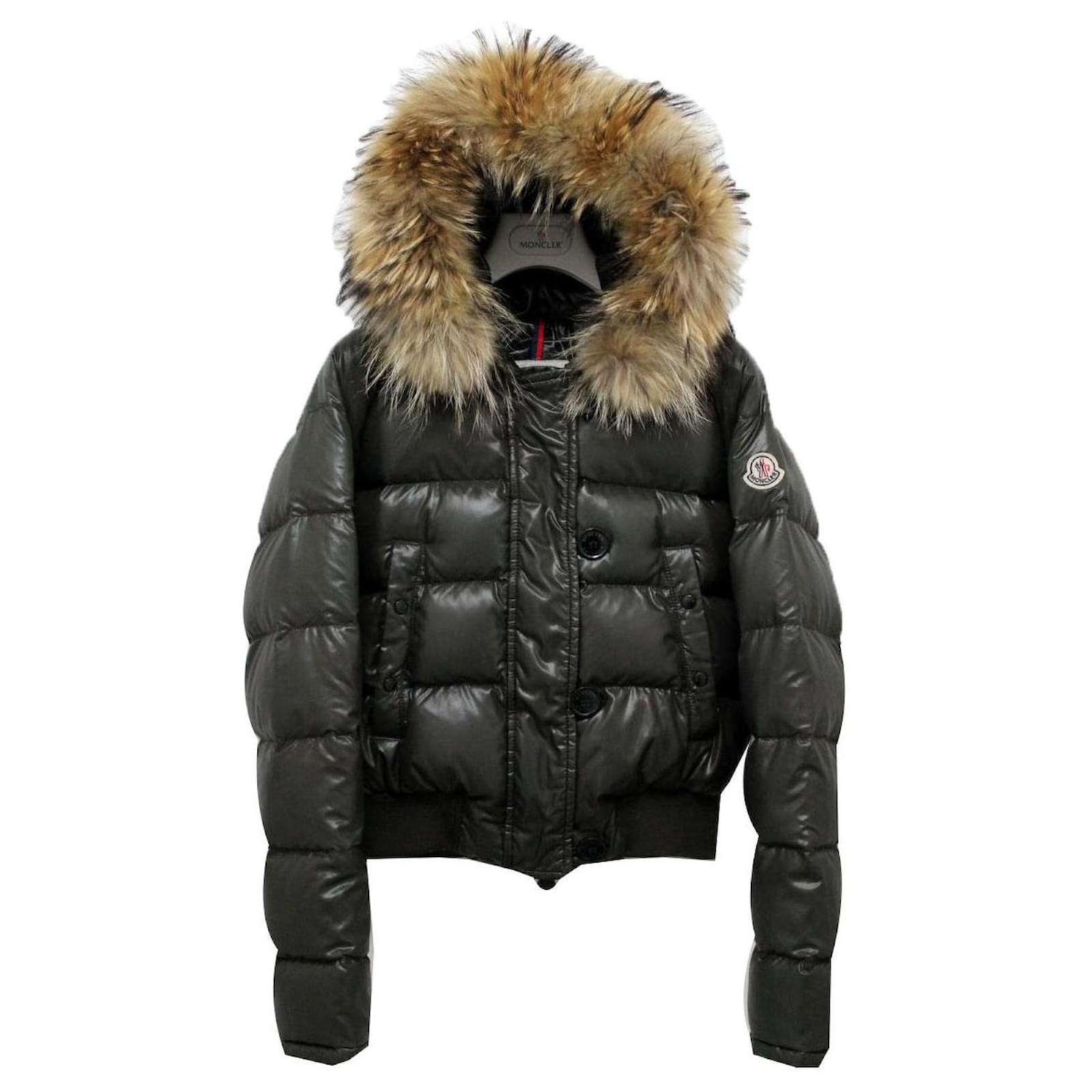 Doudoune Monc**r Alpin Fourrure Femme
