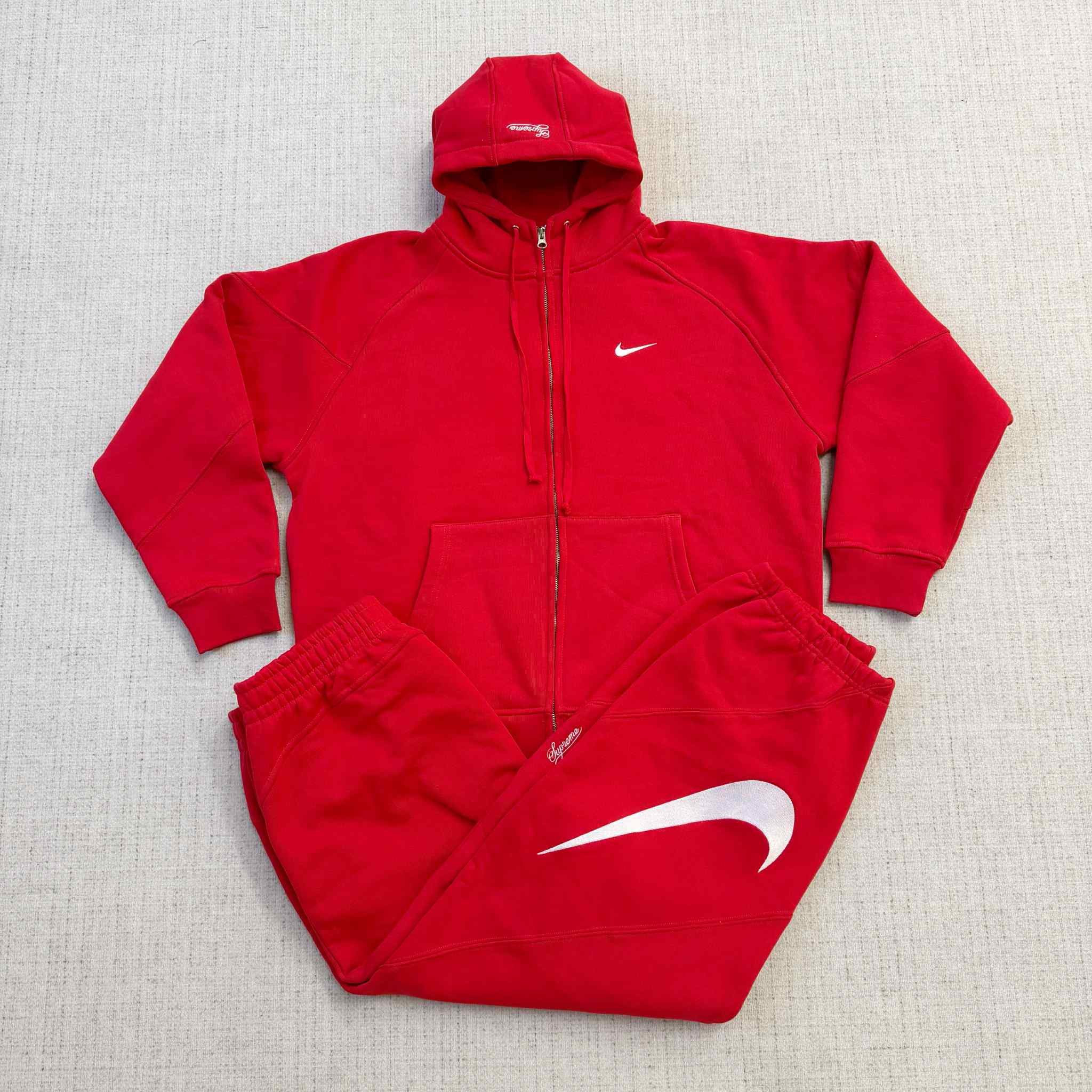 Ensemble Complet Nike x Suprême 