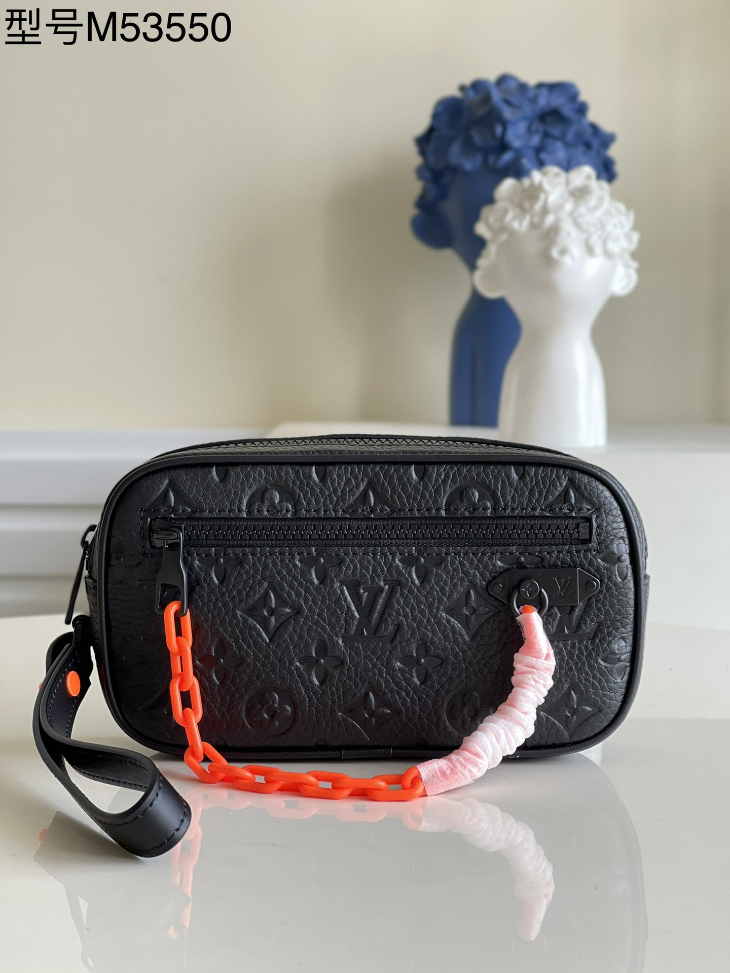Pochette LV Volga 