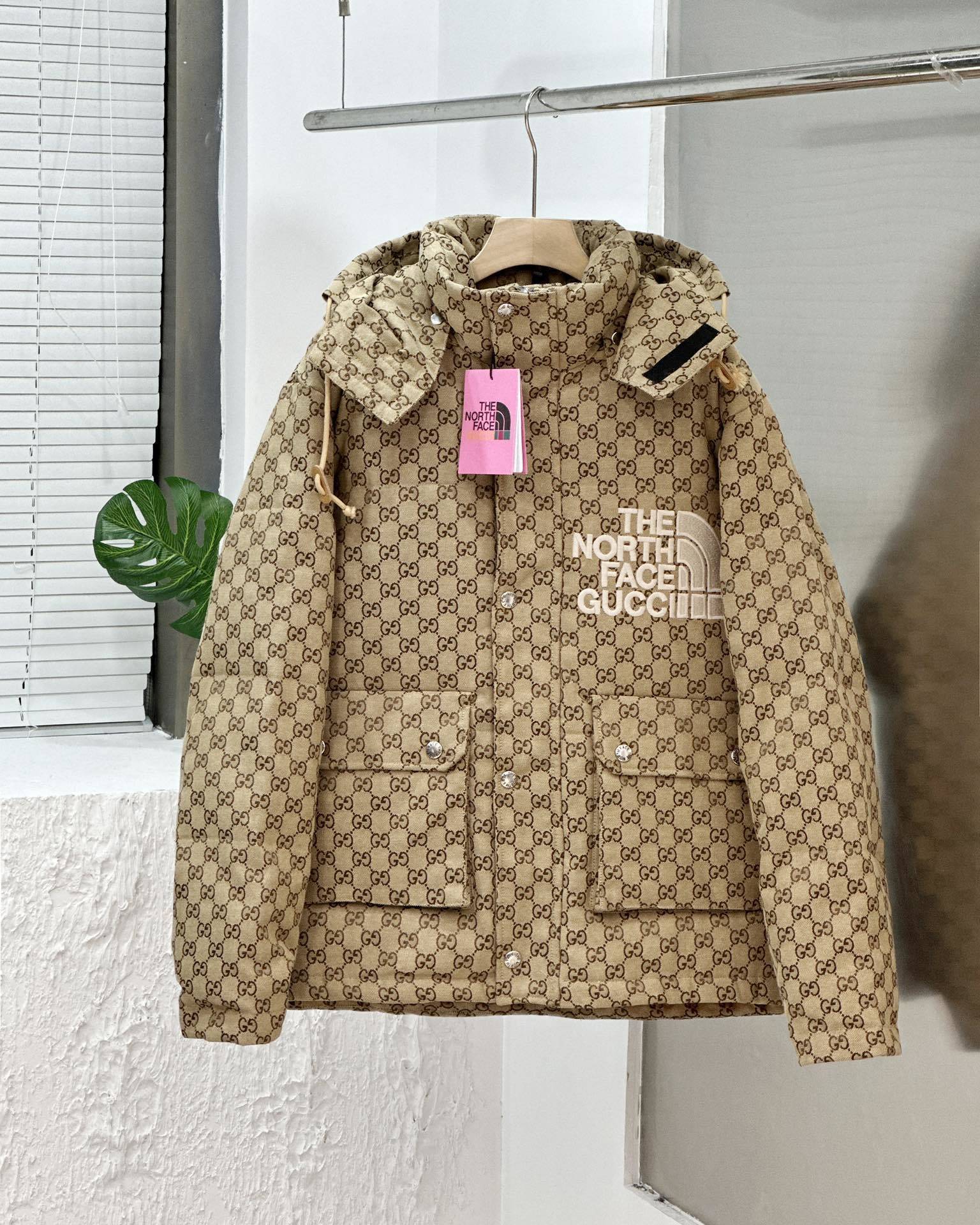 Doudoune GG x TNF