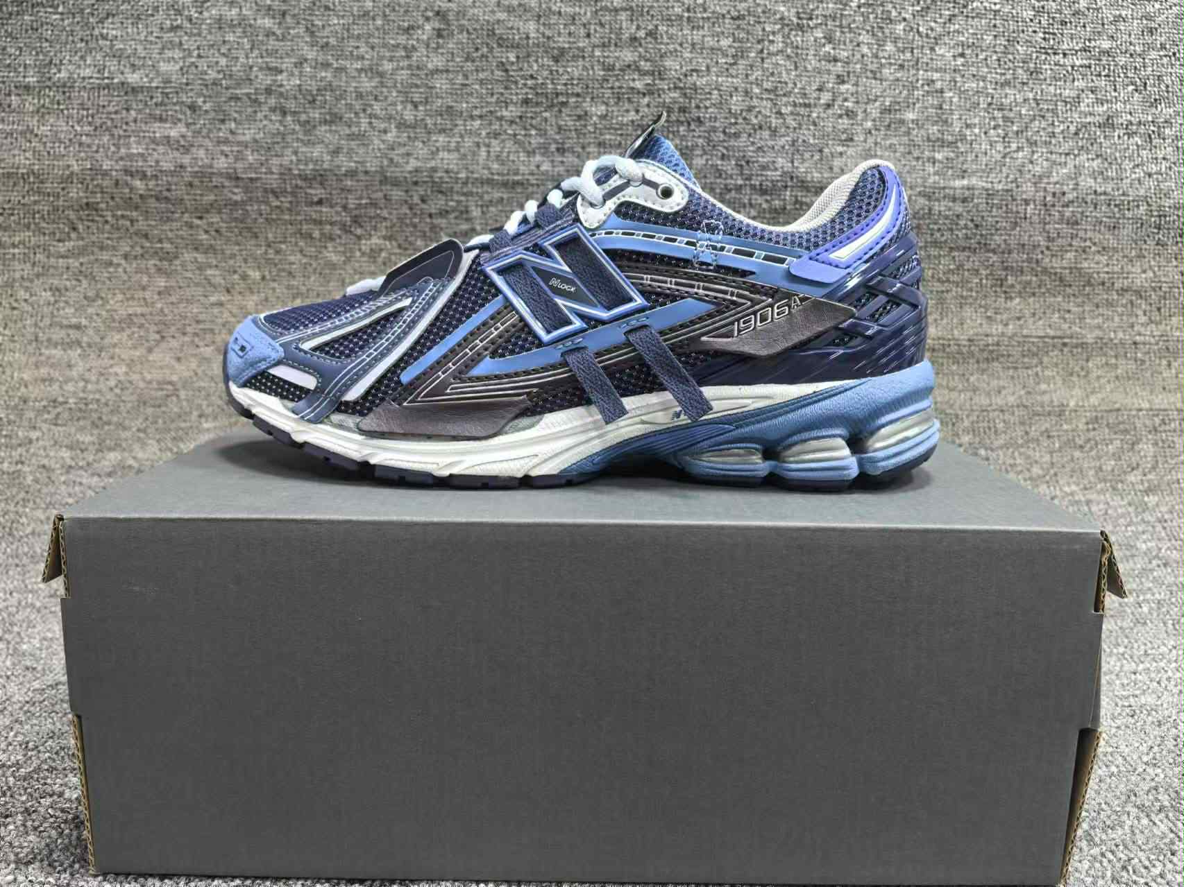 New Balance 1906 Édition « Bleu »