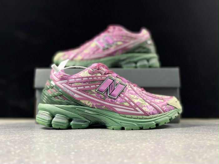 New Balance 1906 Édition « Rose/Mauve »