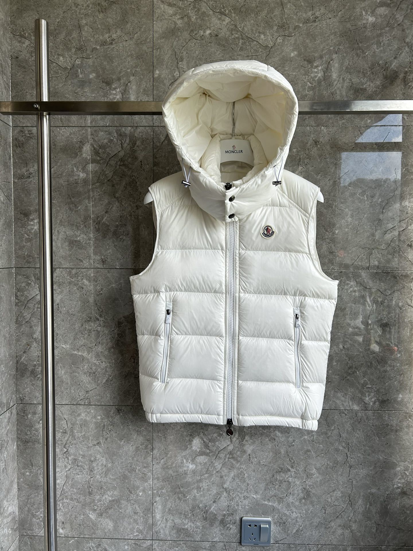 Veste Sans Manches Moncl*r Classique 