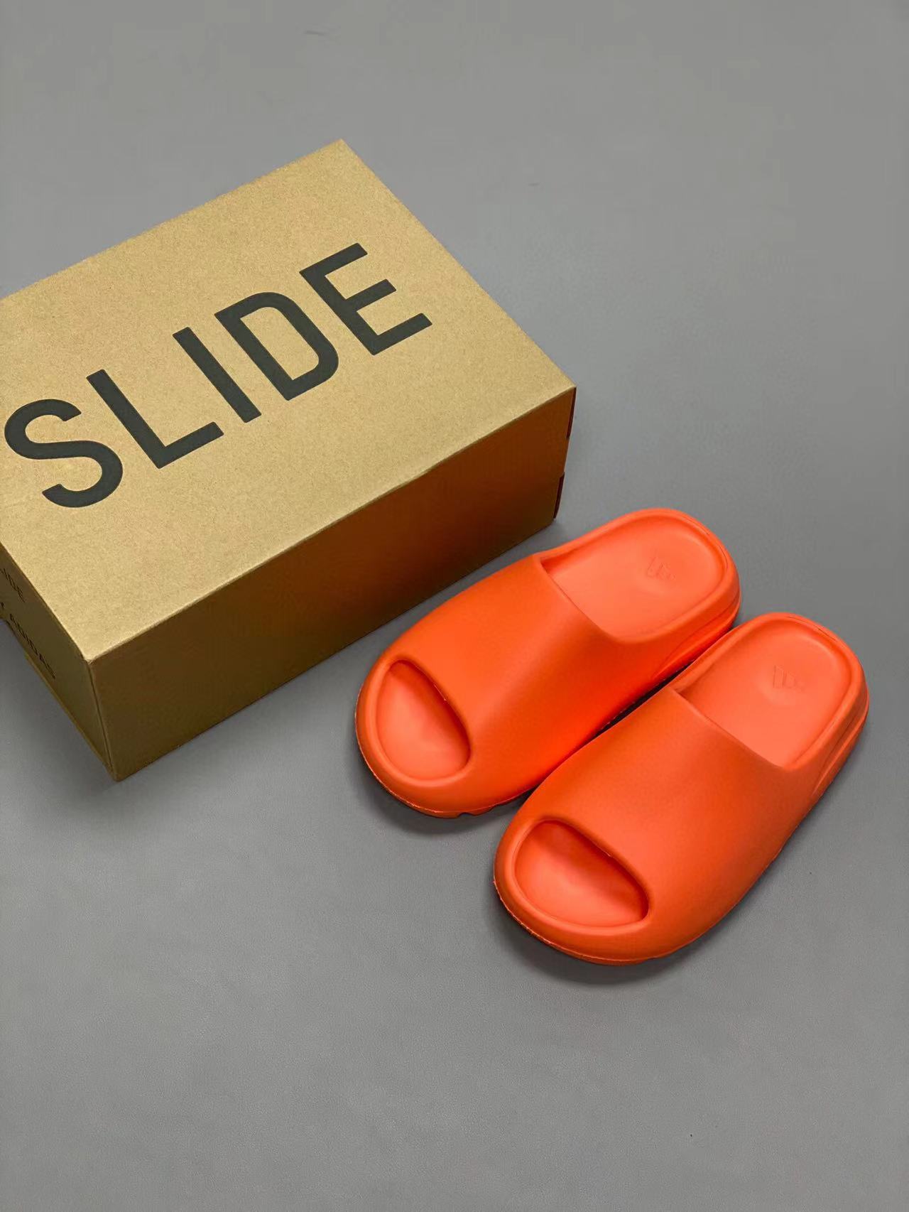 ADD Yeezy Slide 
