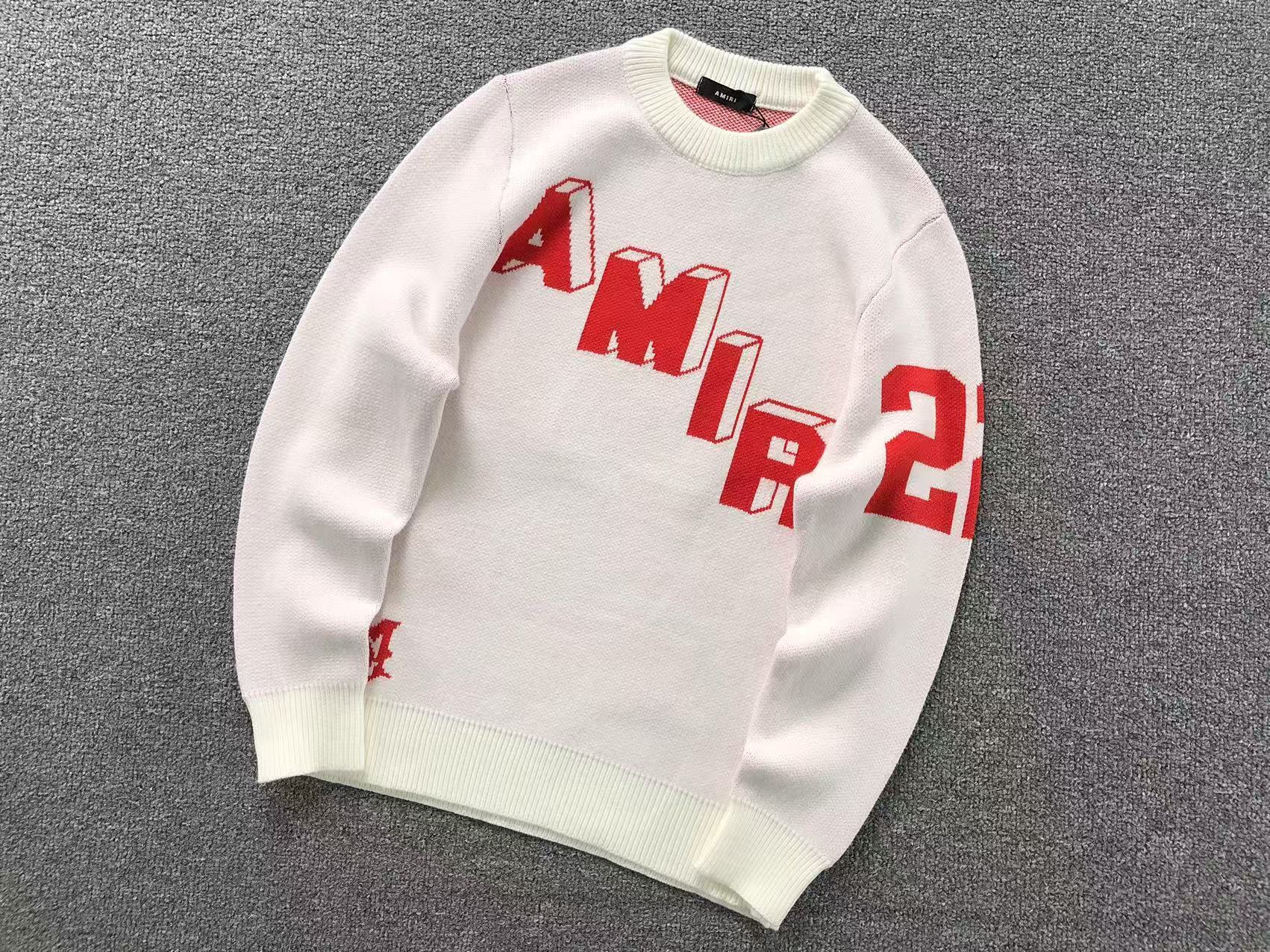 Pull sans  Capuche Mike Ami*i 