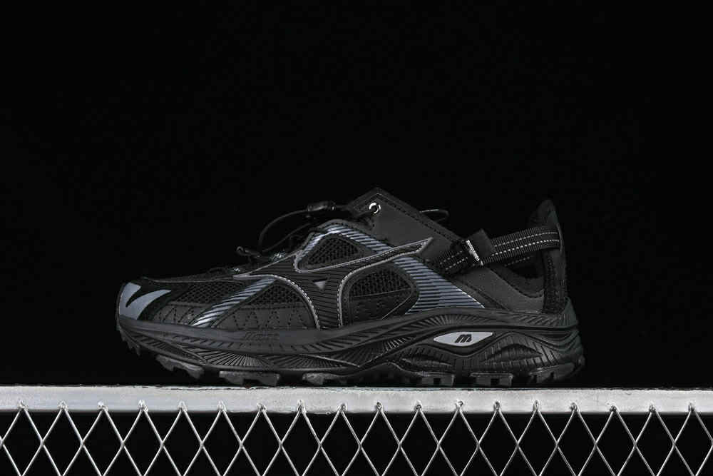 Mizuno Racer Trail SE