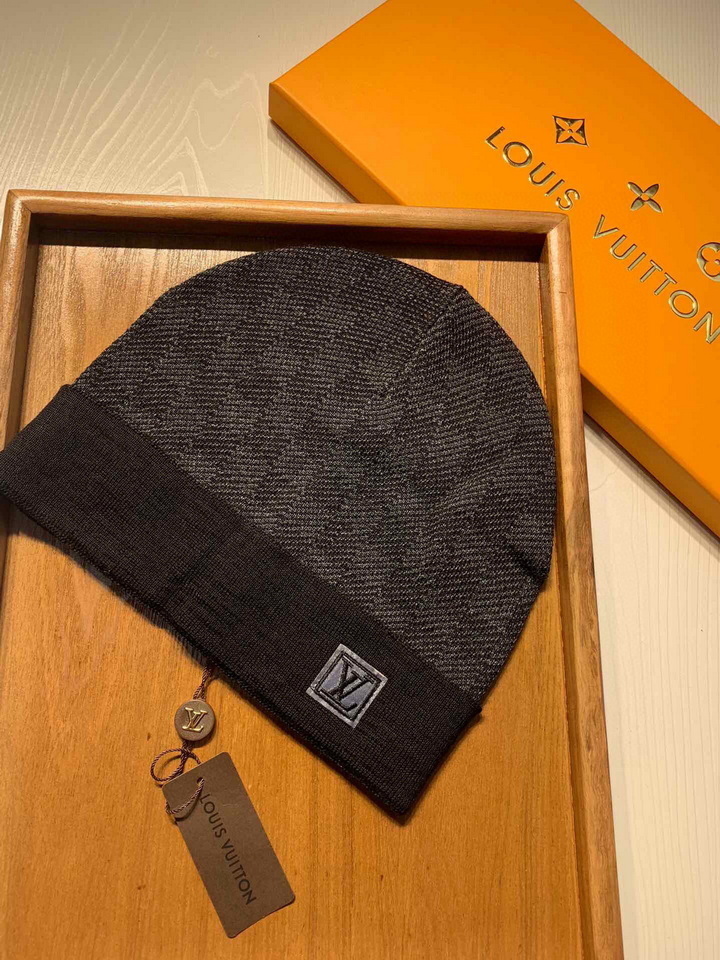 Bonnet LV