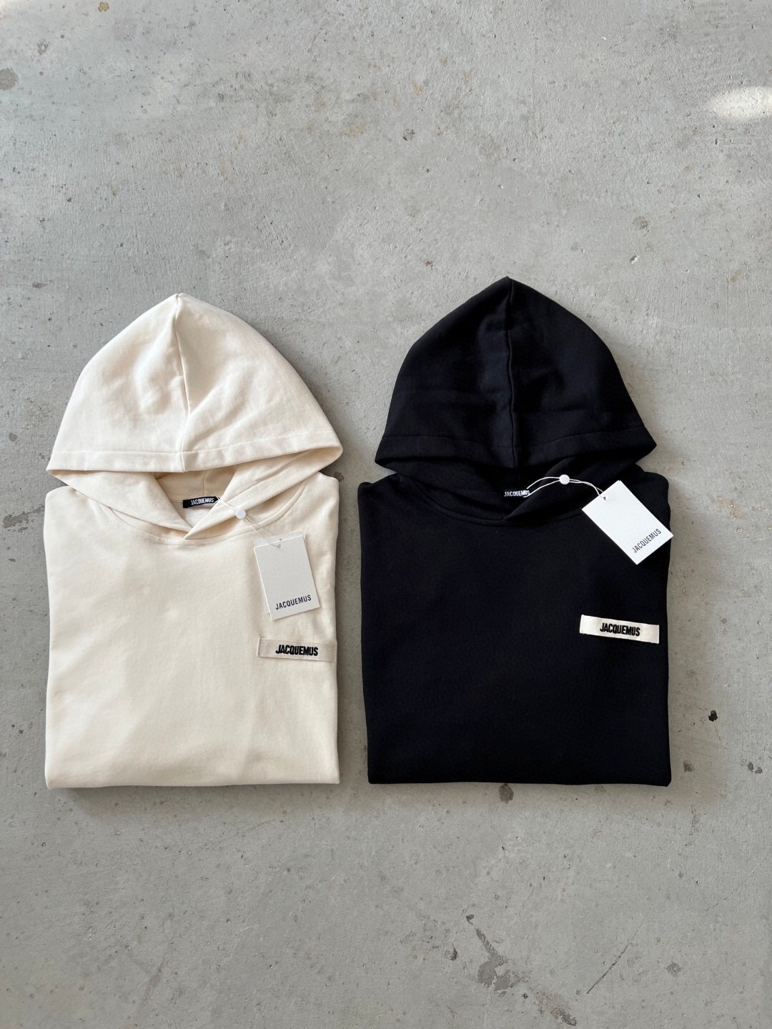 Pull à Capuche Jacquem*s