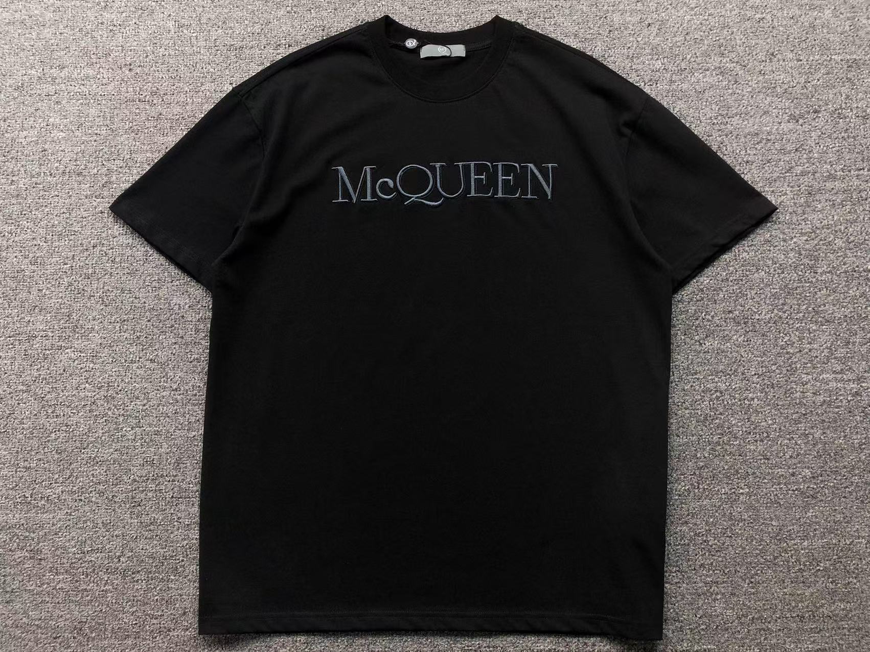 T-Shirt Alexander McQu**n