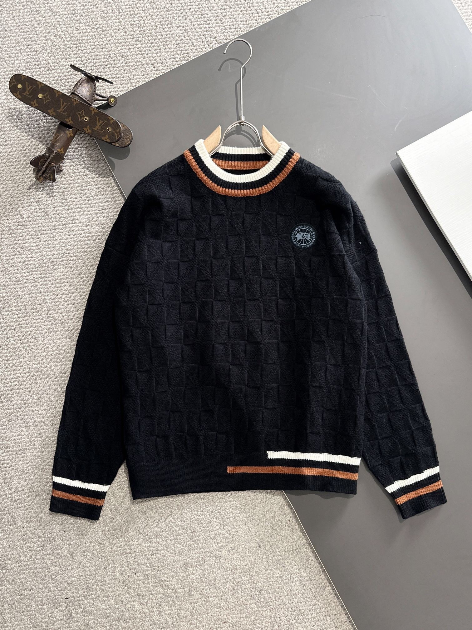 Pull sans Capuche Canada G**se en Laine