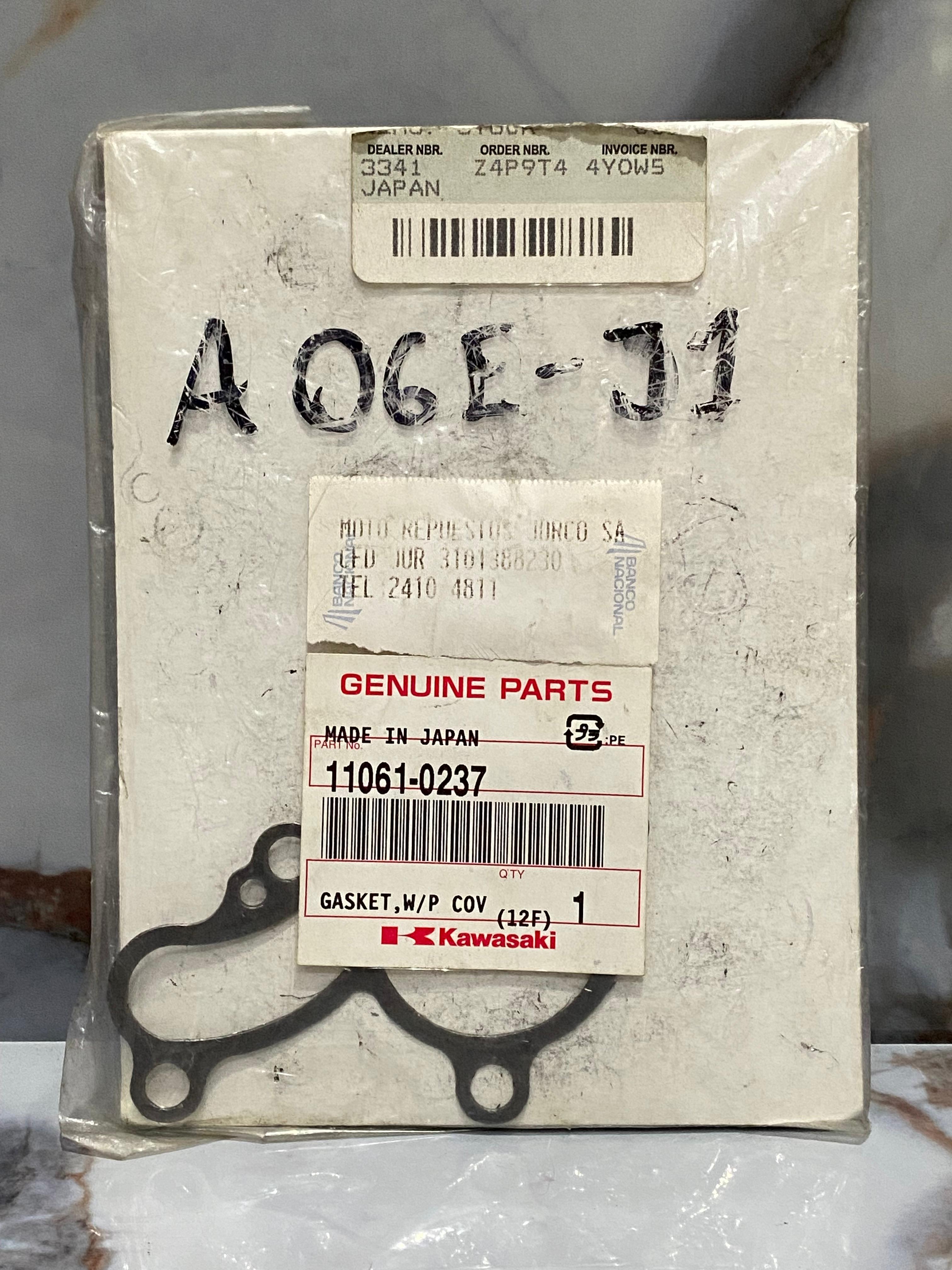 EMPAQUE TAPA BOMBA AGUA KFX450