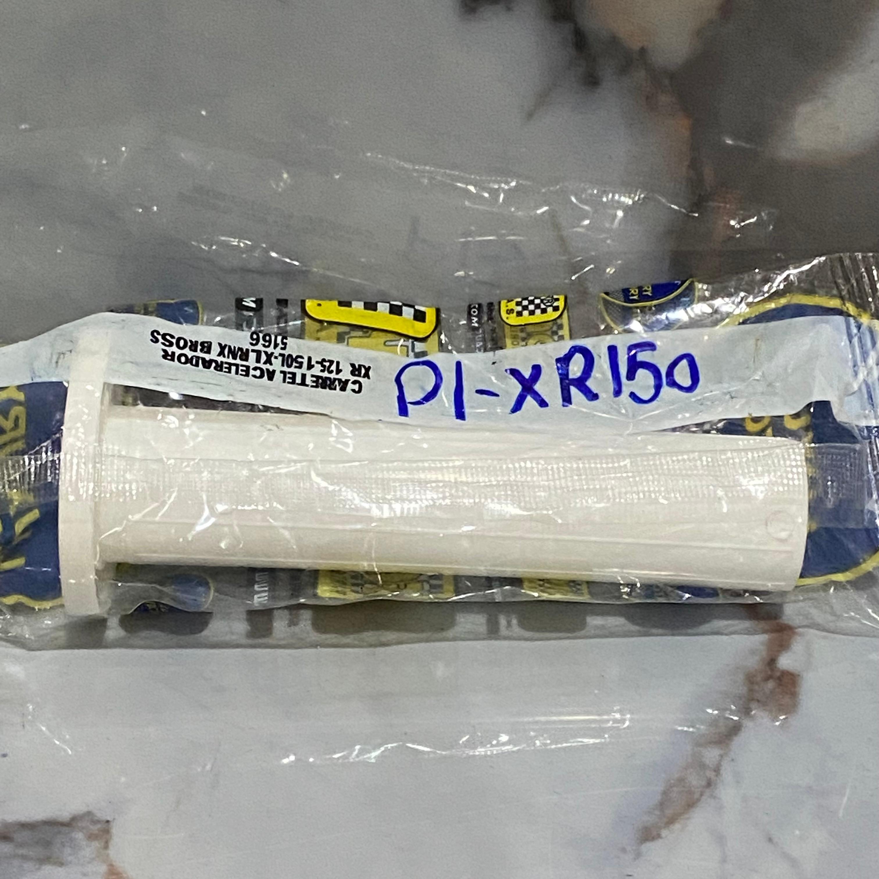 PLASTICO GAS XR150