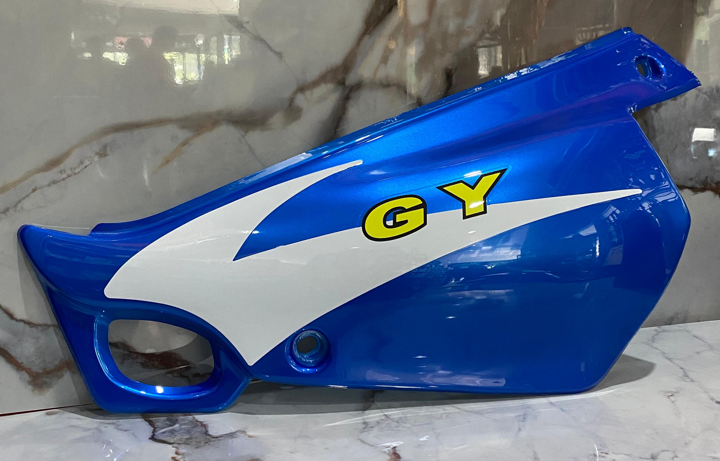 Tapas Laterales GY200