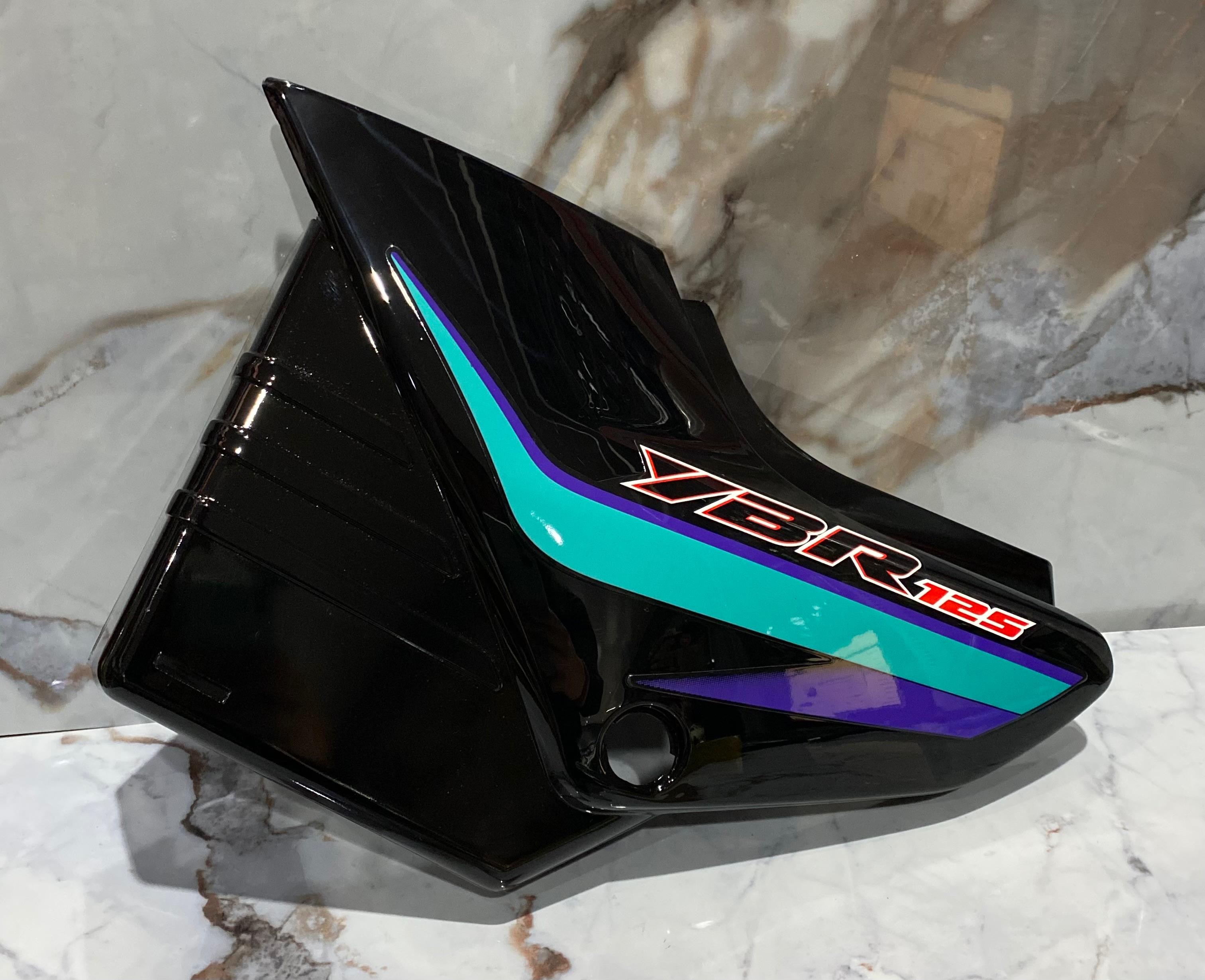 Tapas Laterales YBR125