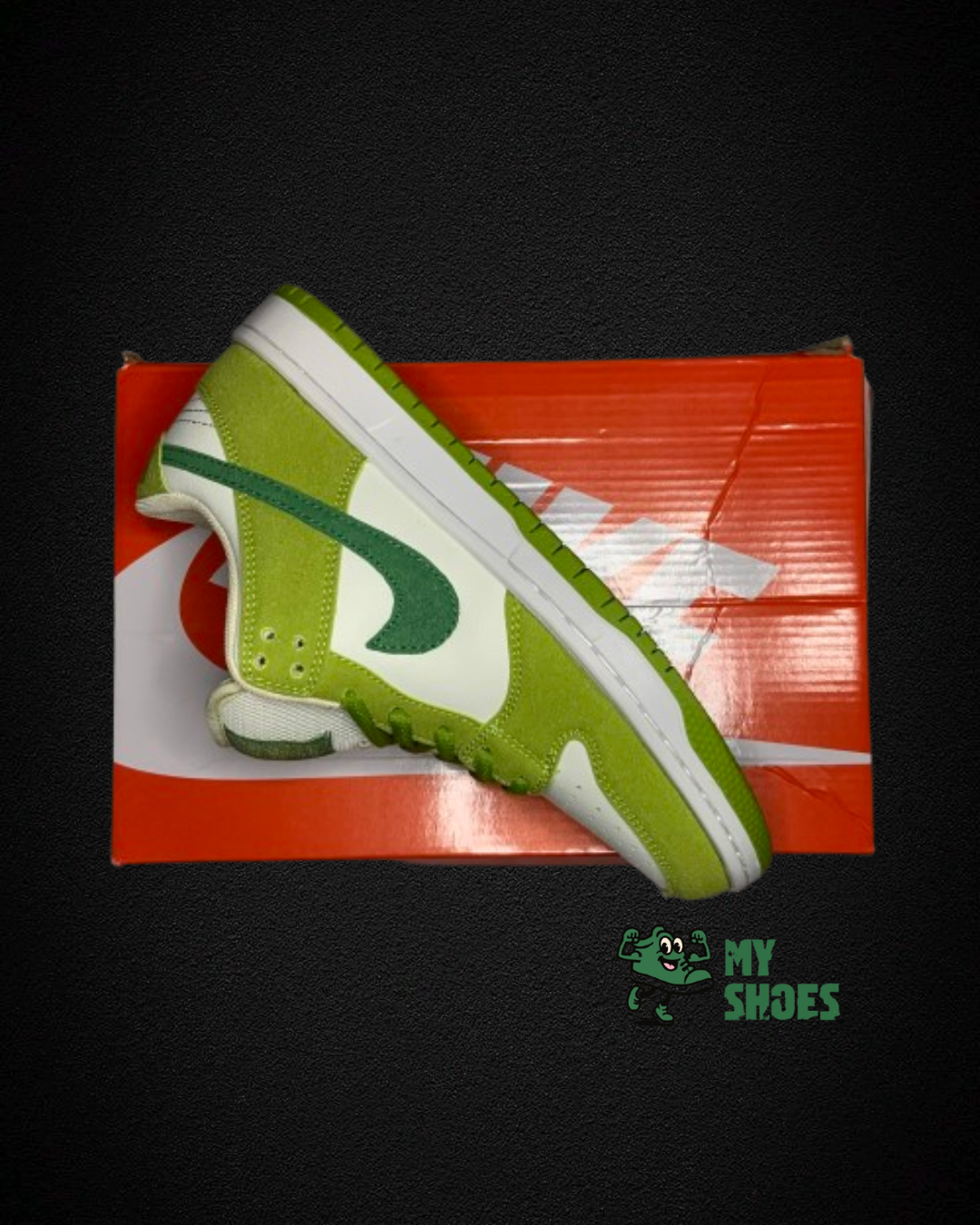 Nike Dunk Green Apple