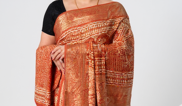 Pure Crepe Silk Ready-to-Wear Saree with Matching Unstitched Blouse & Zari Border