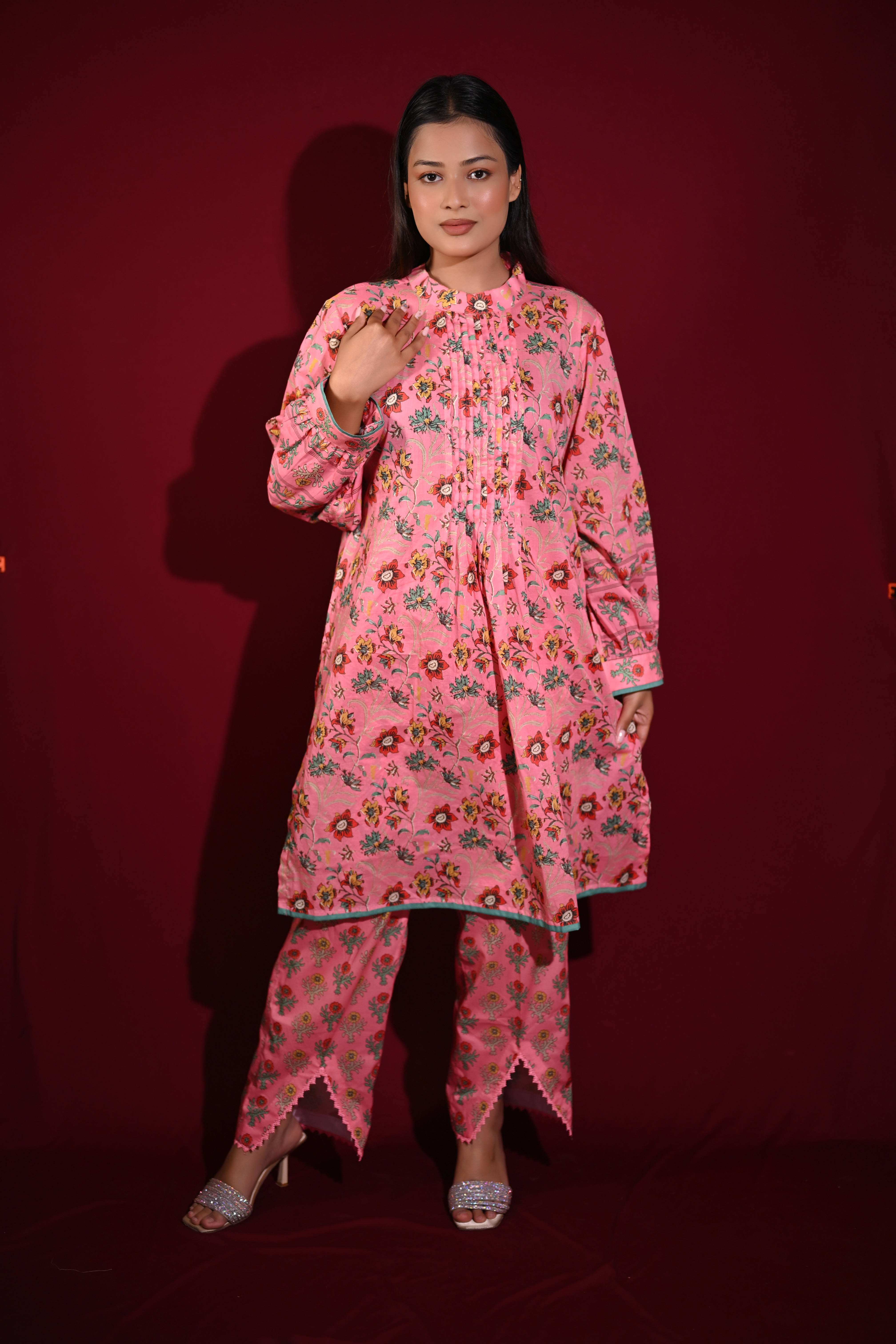 Blush Garden – Lawn Floral Ensemble