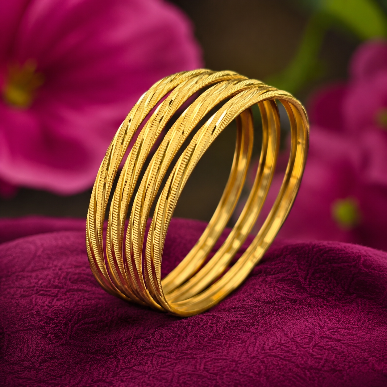 Radiant Elegance – 4-Piece Gold-Toned Bangles Set
