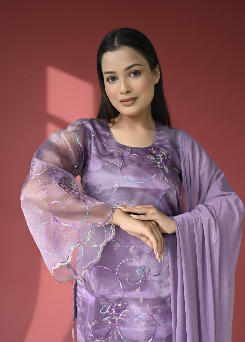 Twilight Bloom – Luxe Organza & Silk Ensemble