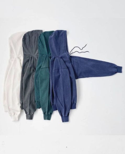 Cozy Hooded Sweatshirts 320 GSM 1