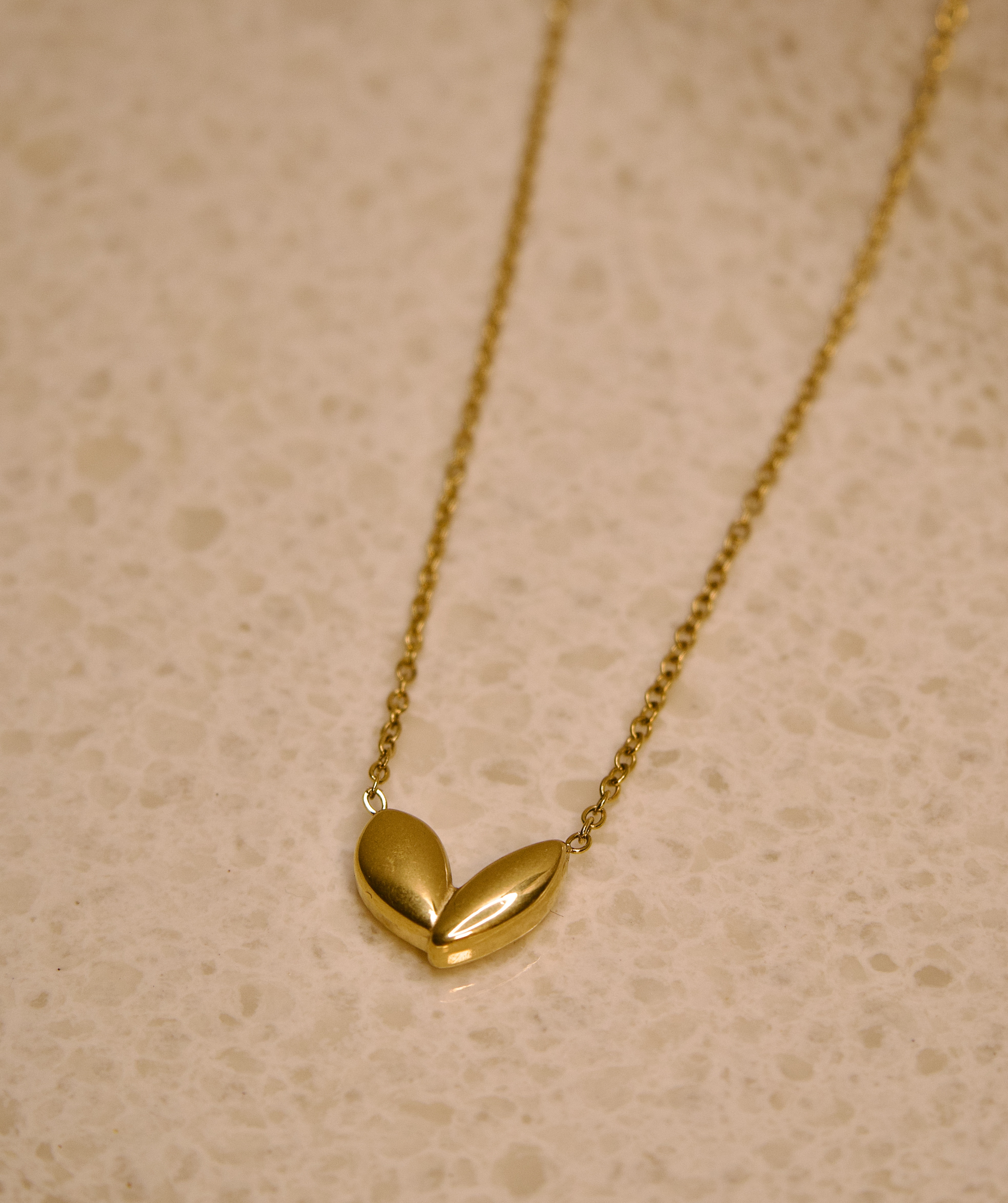 Minimal Heart Necklace