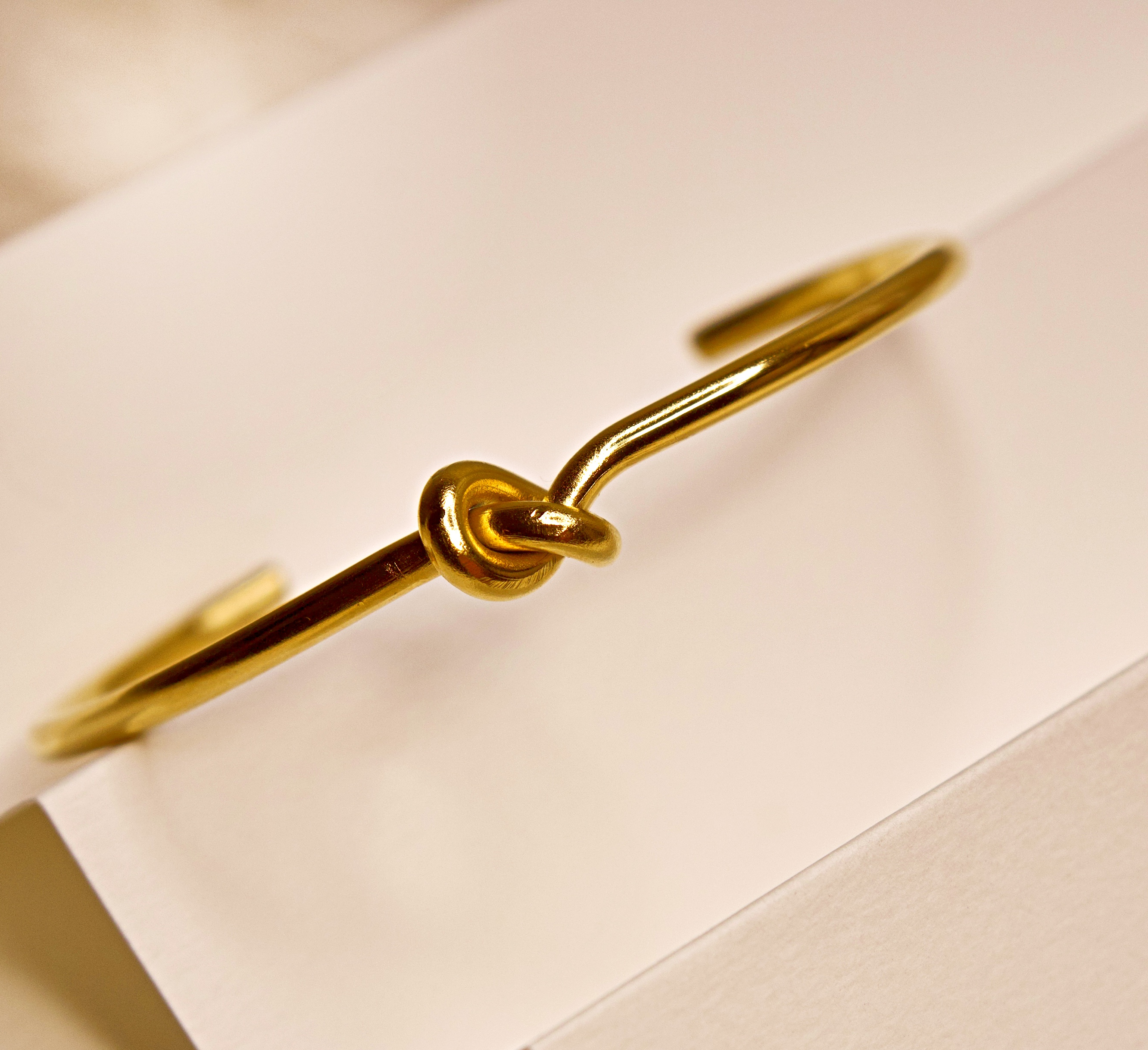 Gold Knot Bracelet